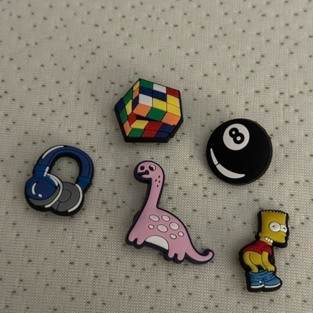Jibbitz Retro Headphone,Rubix Cube,Magic8Ball Bart Simpson Croc Charm Setof5 NWT